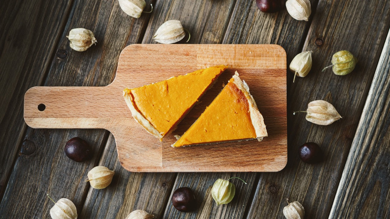 Recipe: Raw, vegan, gluten-free  Pumpkin Cheesecake Bars with Gingerbread Crust
