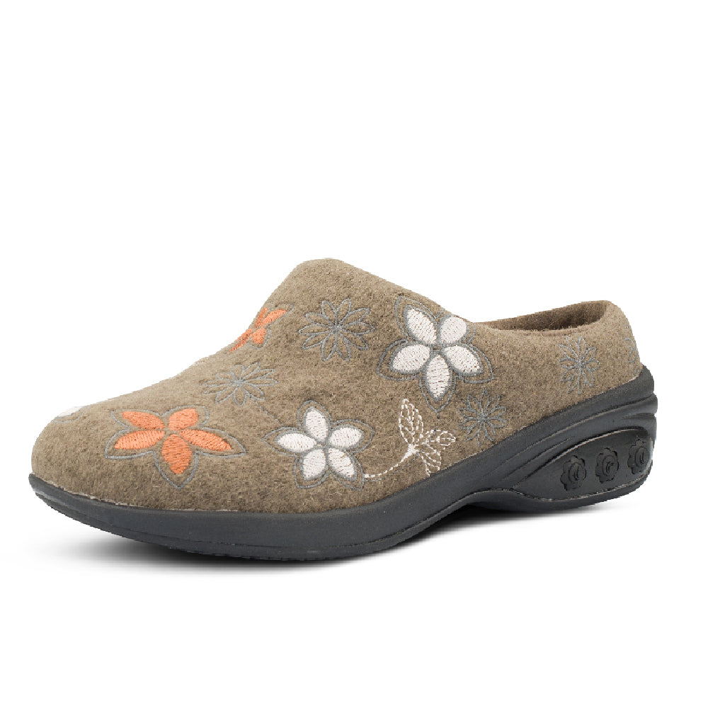 Taupe Flowers