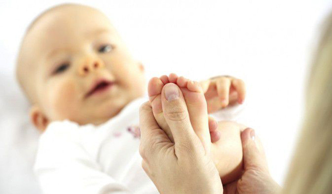 7 Reasons Babies Cry and How to Calm Them Down: Acupressure For Babies